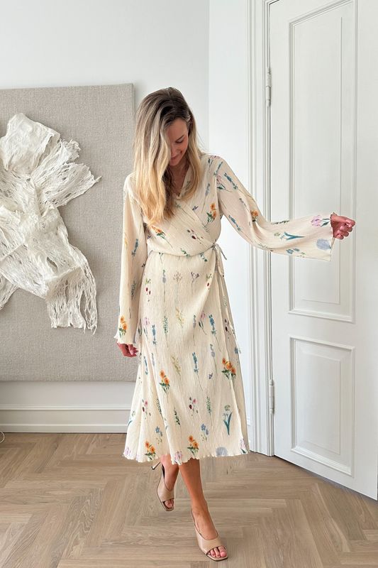 Ofelia Long Wrap Dress