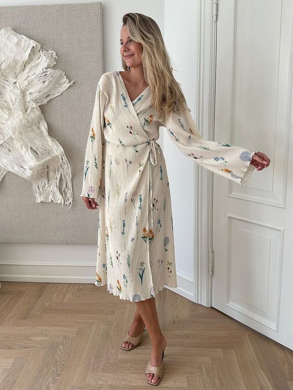 Ofelia Long Wrap Dress