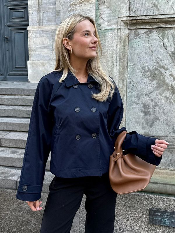 Luna Trenchcoat