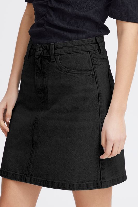 Aveny Skirt